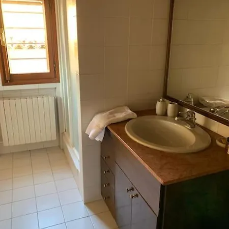 Graziosa In Citta Bologna